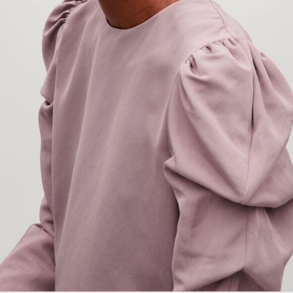 COS Collection of Style Structured Puff Long Sleeve Shift Dress in Mauve… - Picture 2 of 9